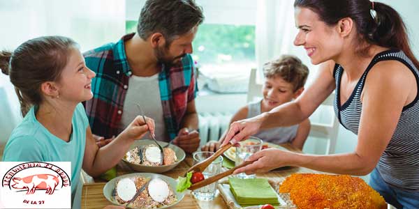 Celebra en familia con lechona